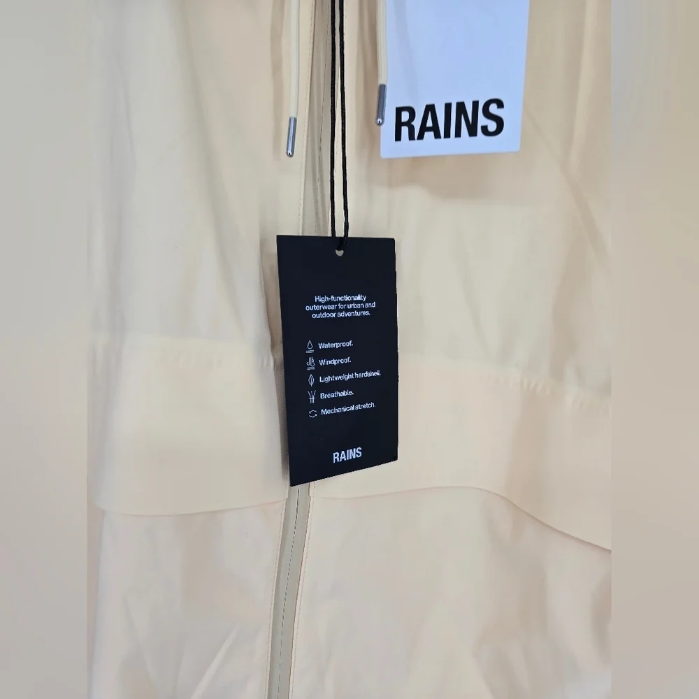 NWT! RAINS, Suva Hardshell Short String W Jacket, Gleam, Size Small, MSRP $259